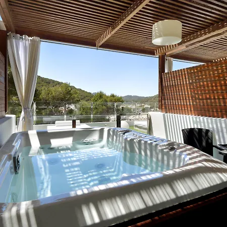 Palladium Cala Llonga - Adults Only Hotel